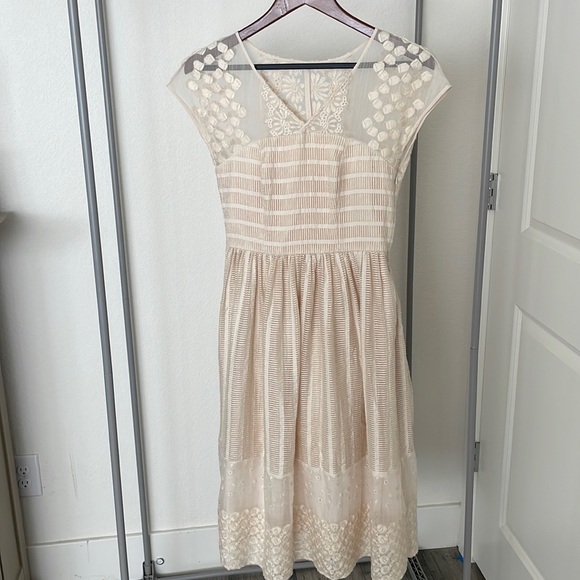 Anthropologie Dress Size 4 - Picture 2 of 7